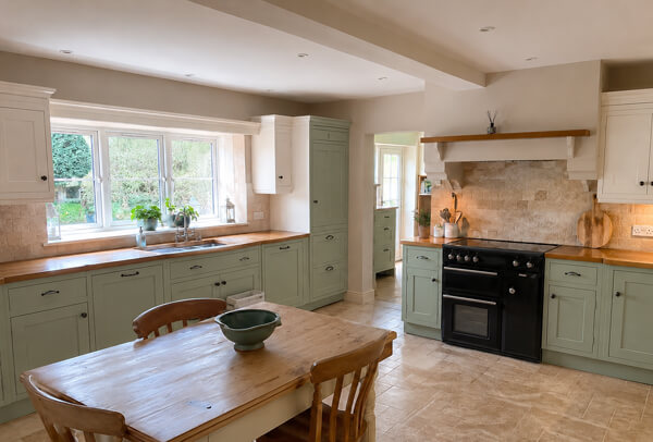 Kitchen cupboard edges and handle areas after painting in Hatfield