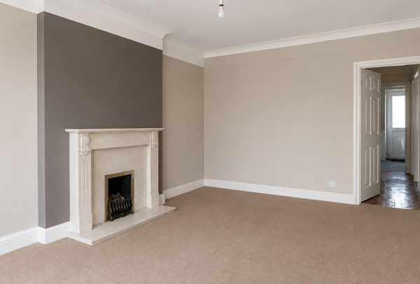 Room in Leighton Buzzard after painter and decorator work with fresh walls and clean woodwork